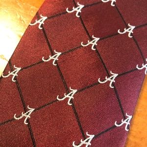 NWT University of Alabama Roll Tide silk tie